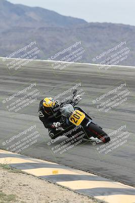 media/Nov-15-2025-Race Pace (Sat) [[8de605a2d8]]/Verified Riders/Bowl (1020am)/